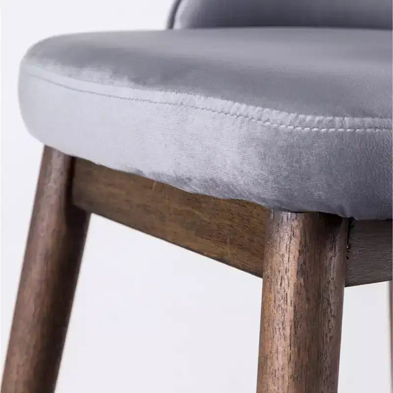 Tabourets de comptoir à dossier haut et ailes, recouverts de tissu, gris