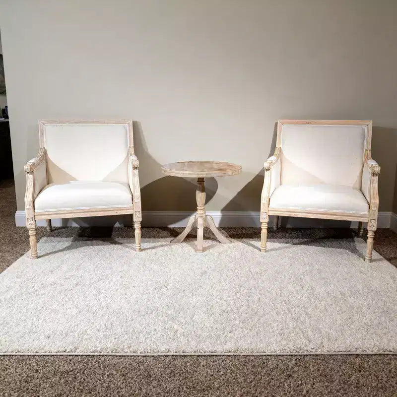 Fauteuil d'appoint français, cadre en bois traditionnel