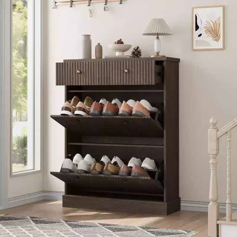 Meuble à chaussures cannelé avec 2 tiroirs basculants Meuble de rangement à chaussures en bois au profil incurvé