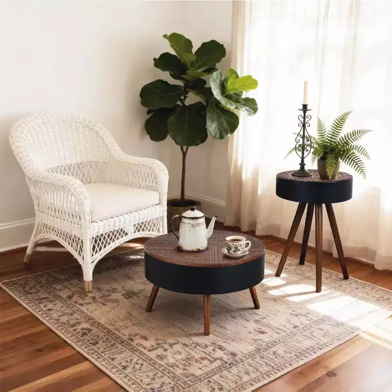 Table basse ronde en bois de style Mid-Century Modern