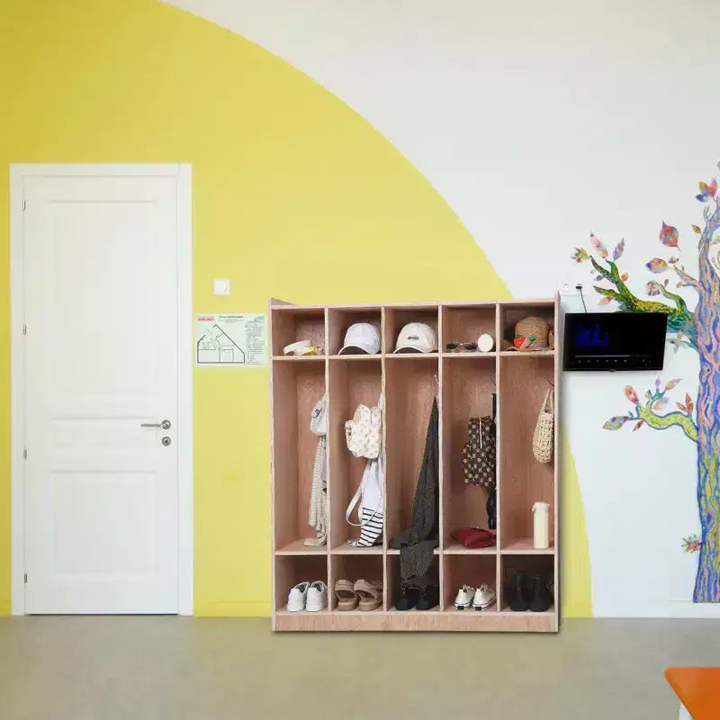 Meuble de rangement pour enfants à 5 casiers en bois avec crochets, roulettes et boîtes de rangement