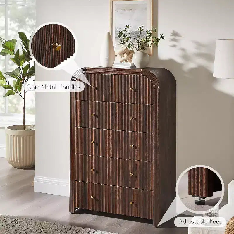 Commode 5 tiroirs cannelés à profil incurvé épais 122 cm de hauteur Placard en bois